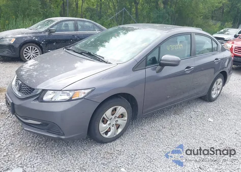 2015 Honda Civic Lx z USA, uszkodzony, nr VIN 19XFB2F50FE225800